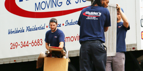 should I tip the movers